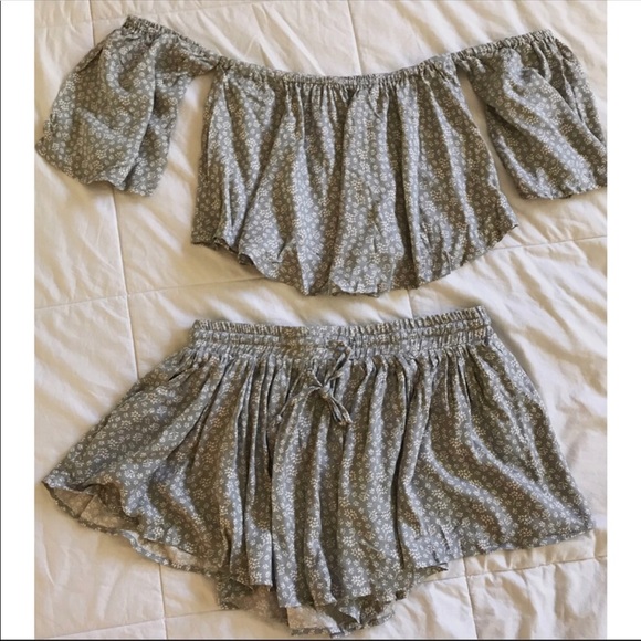 floral print set // BOTTOMS ONLY - Picture 5 of 7